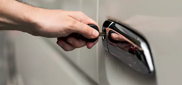 Why Choose Our Auto Locksmith Team in Boardman, OH?